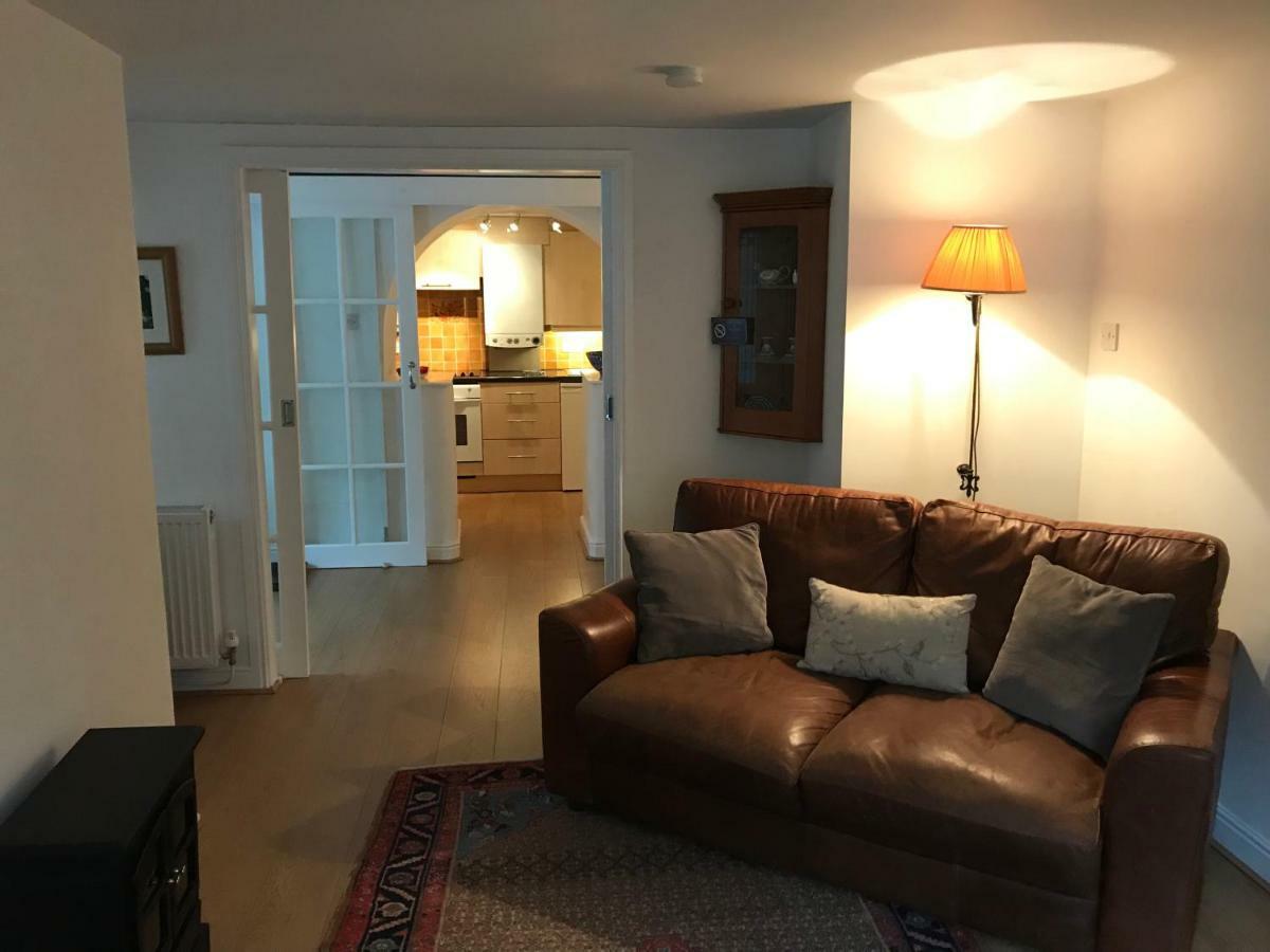 Апартаменты 1 Airethwaite House Кендал Экстерьер фото